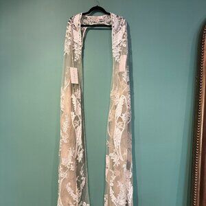 Casblanca Bridal Cape